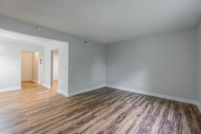 Building Photo - 6876 Beulah Dr