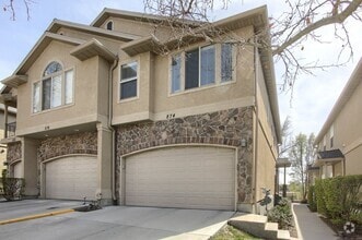 Building Photo - 874 E Red Sage Ln