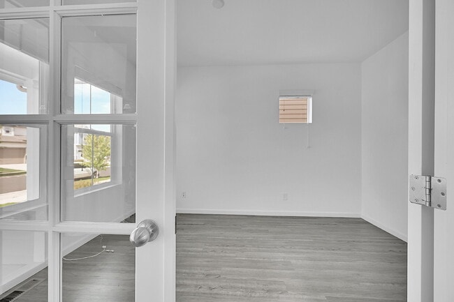 Building Photo - $3,125.00 - 4 Bedroom, 3.5 Bathroom, Singl...