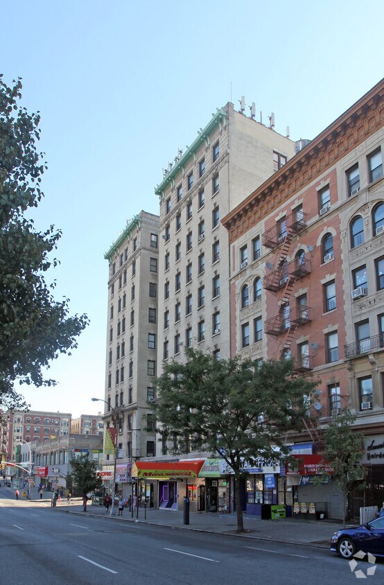 Primary Photo - 3770-3778 Broadway