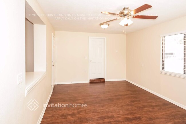 Foto del edificio - 9248 83rd St N