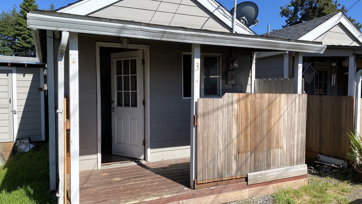 Foto principal - 1451 53rd Ave