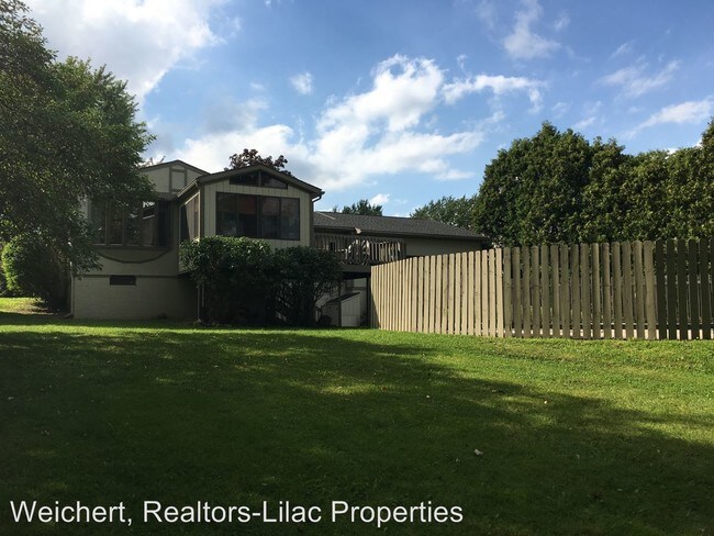 Building Photo - 5 br, 2.5 bath House - 18 Marberth Drive