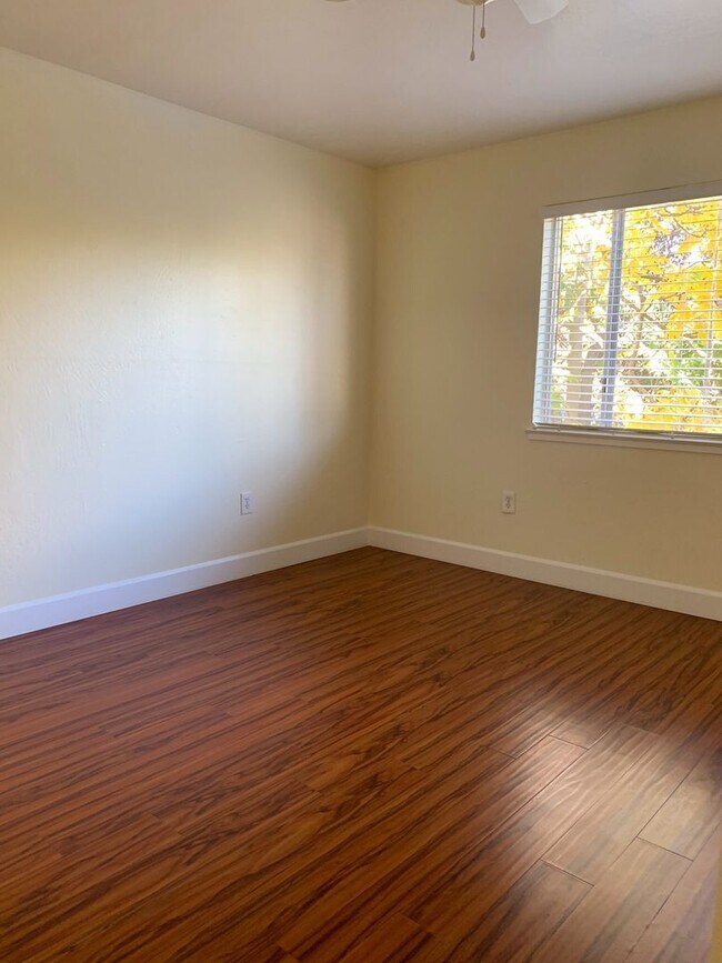 Foto del edificio - Downtown apartment