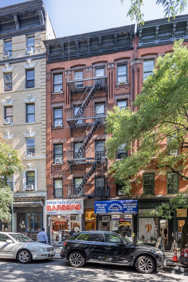 Building Photo - 169 E 92nd St