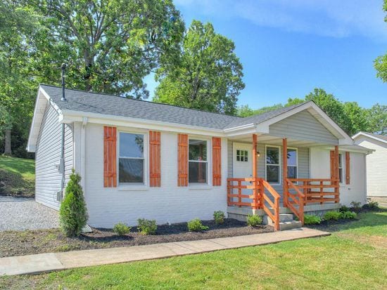 Foto del edificio - 212 Broadmoor Dr