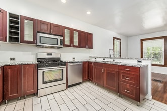 Building Photo - 2469 Indiana Ave