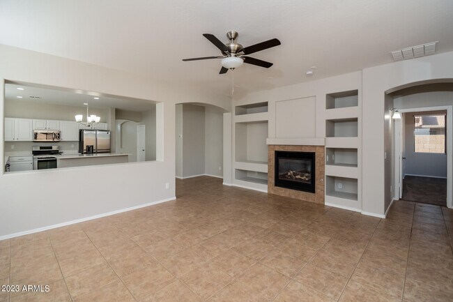 Building Photo - 15930 W Redfield Rd
