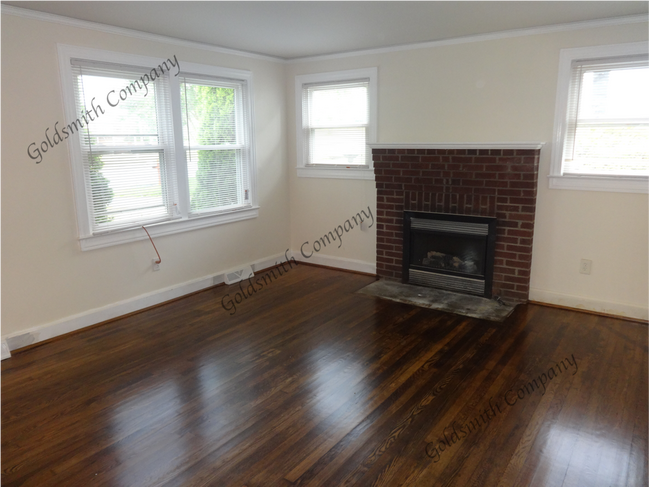 Building Photo - 11 Berea Dr