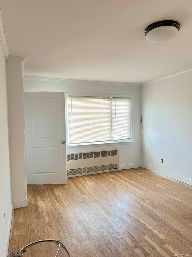 Foto del edificio - 110 Evergreen Ave