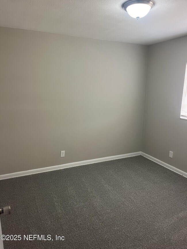 Building Photo - 1764 Mindanao Dr