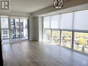 Building Photo - 20-1520 Meadowglen Pl