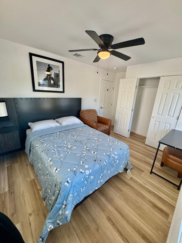 Foto principal - 9401 E Meadow Vale