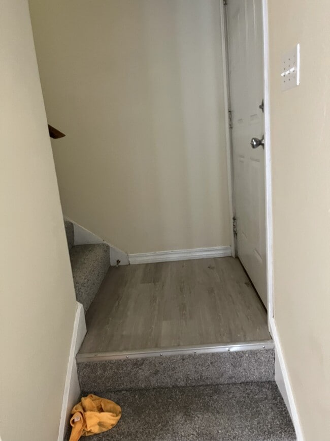 Foto del edificio - 824 Stonegate Ct