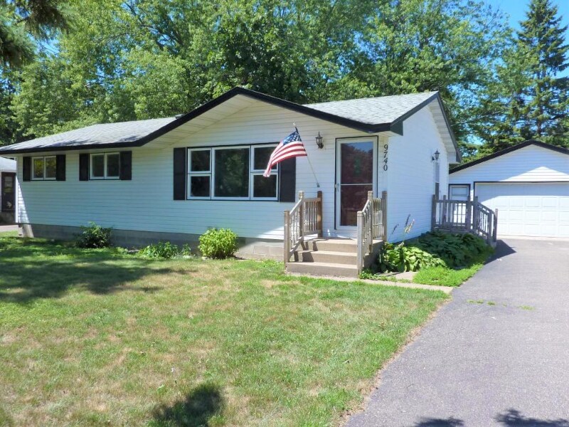 Foto principal - 9740 3rd St NE