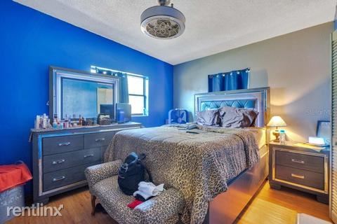 Building Photo - 3 br, 2 bath House - 1131 Largo Dr