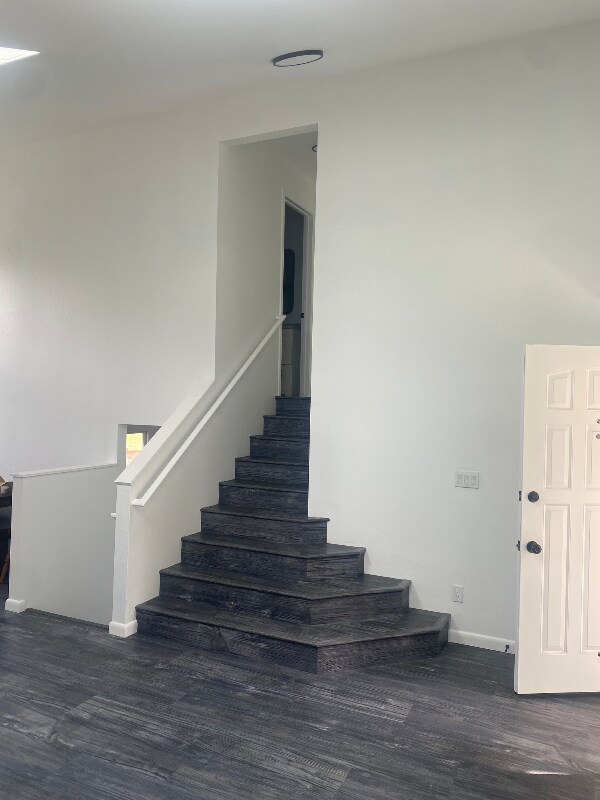 Foto del edificio - 967 Claremont Pl