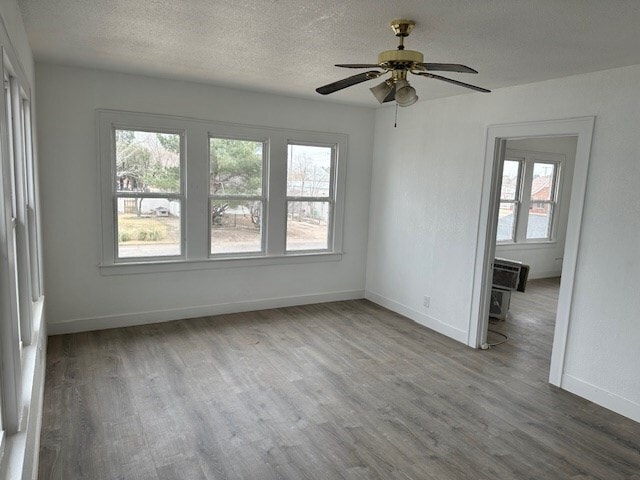Building Photo - 415 S Cherry St
