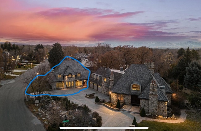 Building Photo - 4900 Marilyn Dr