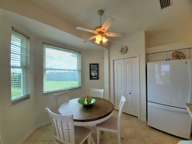 Foto del edificio - 3770 Sawgrass Way