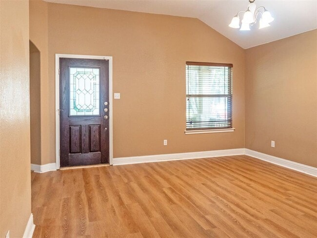 Building Photo - 166 Caraway