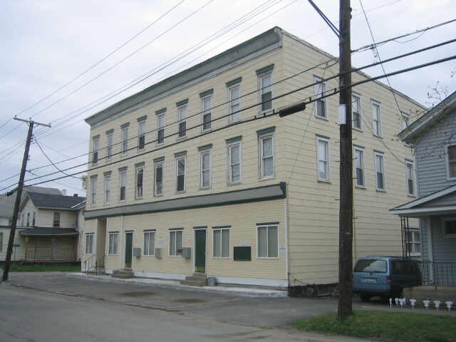 Building Photo - 111-117 Geneva St