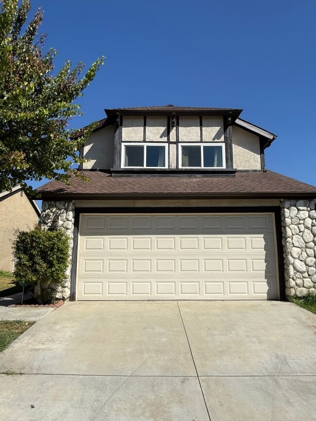 Building Photo - 11859 Rustic Pl
