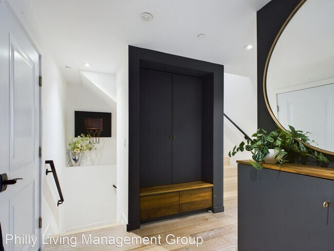Foto del edificio - 3 br, 2.5 bath House - 1114 Shackamaxon St...