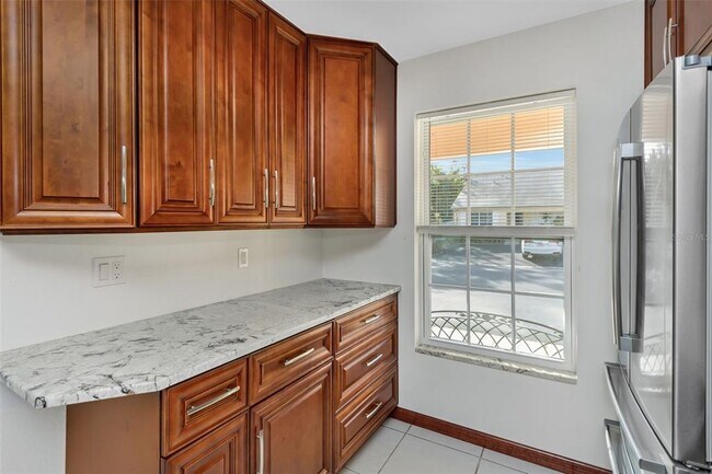 Building Photo - 389 Estero Ct