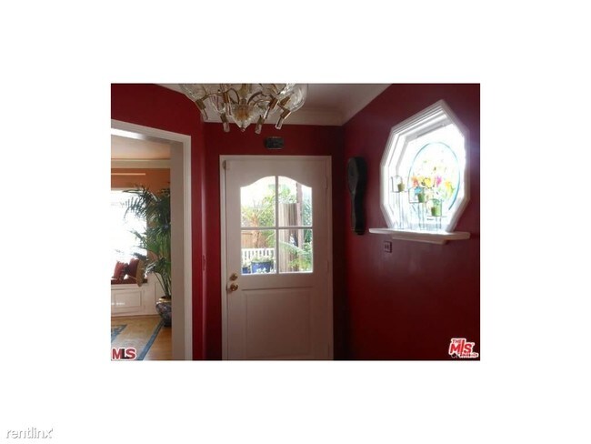 Building Photo - 707 Wildomar