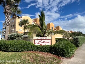 Building Photo - 1831 N Hwy A1A