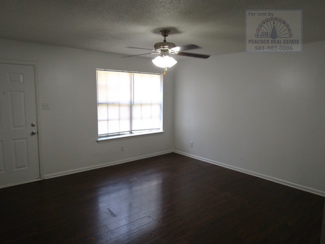 Building Photo - 711 Charlotte Circle