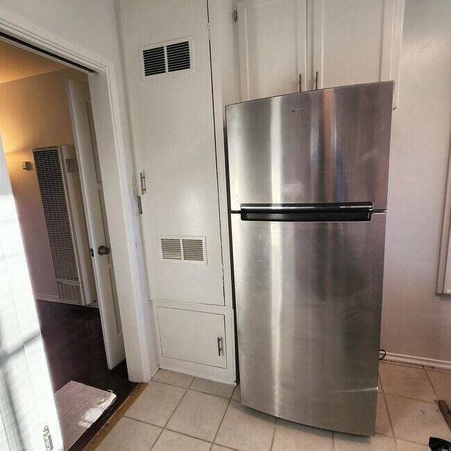 Refrigerator - 5438 Kinston Avenue