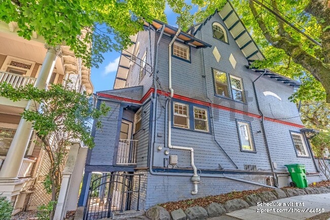 Foto del edificio - 2391 NW Irving St