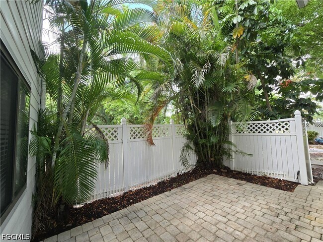 Building Photo - 7752 Tamara Lee Ct