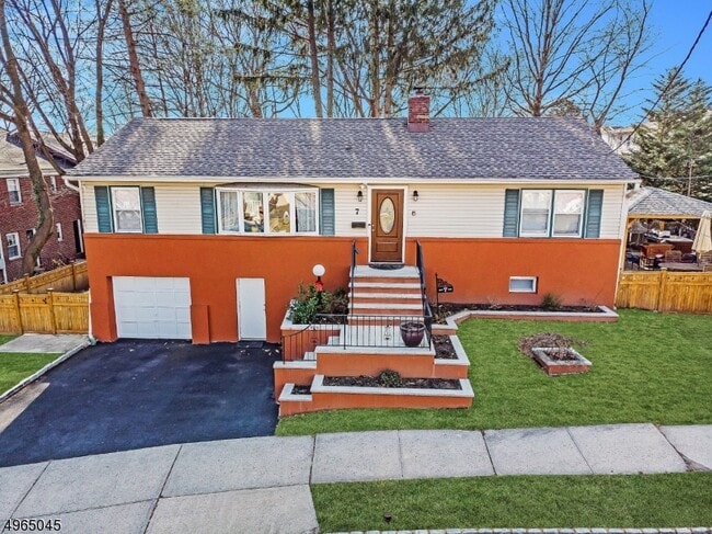 Building Photo - 7 Van Ness Ct