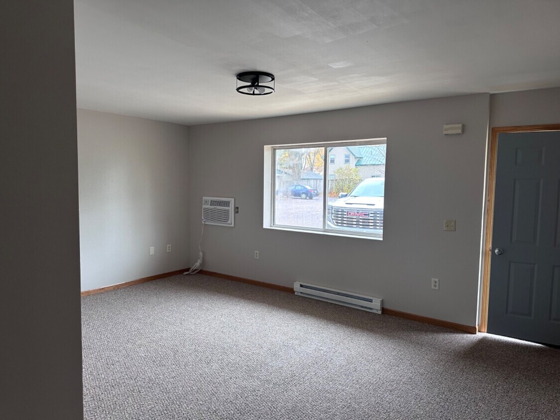 Foto del edificio - 220 S Preston Ave