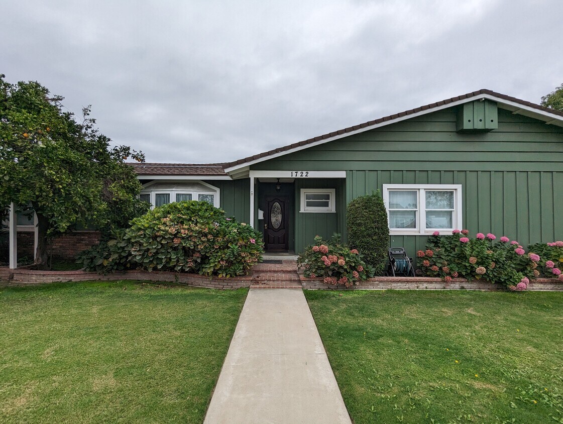 Primary Photo - 1722 S Heather Ln