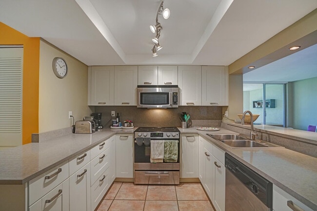 Foto del edificio - 1831 Sabal Palm Dr