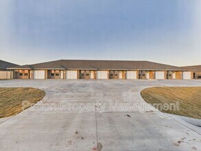 Building Photo - 10474 Tierra Santa Dr