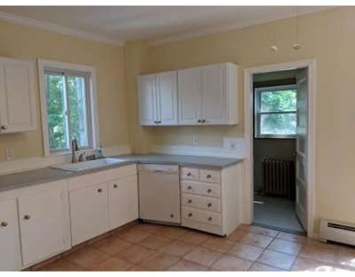 Building Photo - 107 Dennison Ave