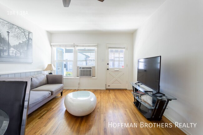 Foto del edificio - 12423 1/2 Chandler Blvd