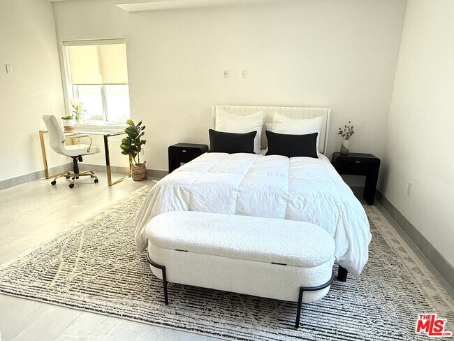 Foto del edificio - 834 S Shenandoah St