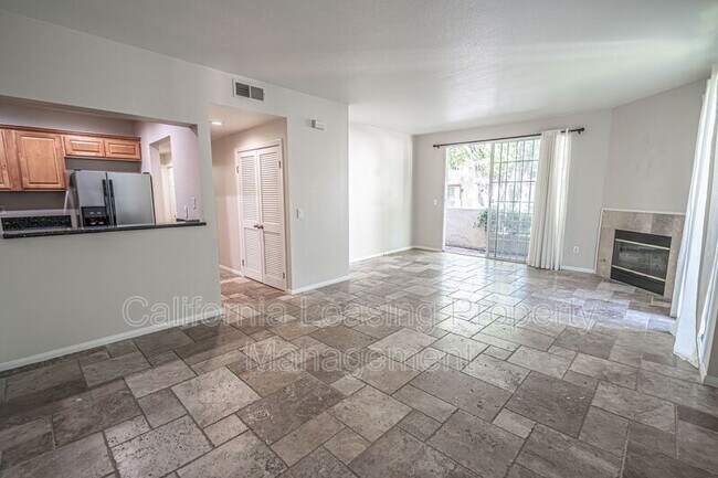 Building Photo - 24141 Del Monte Dr.