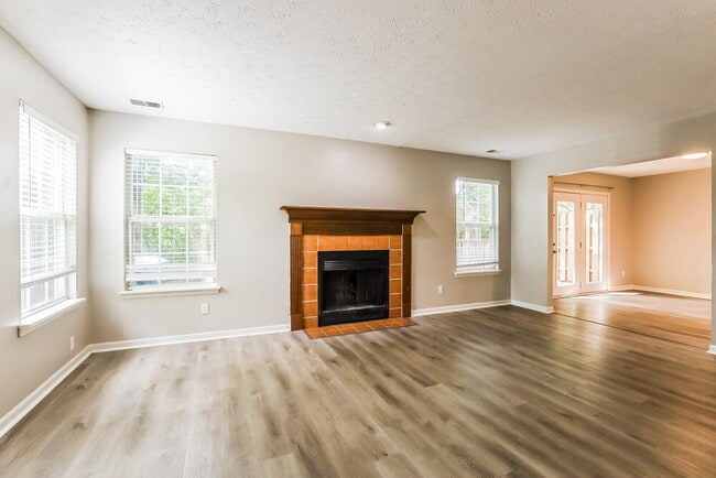 Building Photo - 5223 Pin Oak Dr