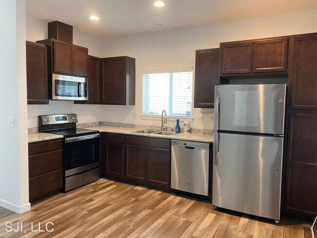 Foto del edificio - 3 br, 2 bath House - 605 Finnegan Way