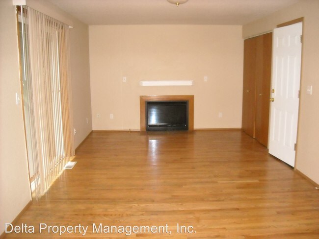 Foto del edificio - 3 br, 2 bath House - 6408 72nd Dr NE