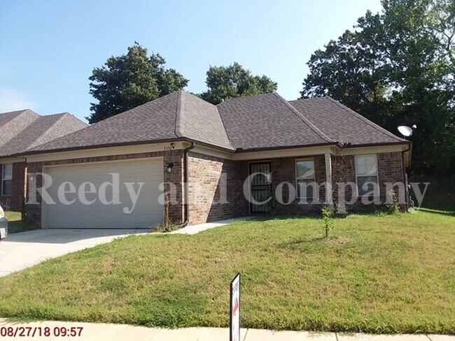 Building Photo - 5350 Meegan Dr