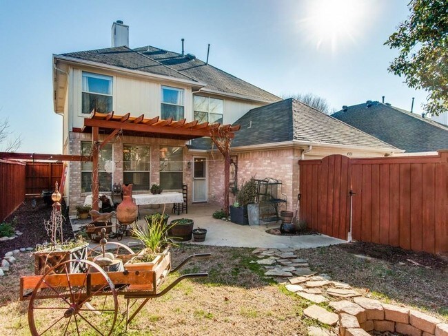 Foto del edificio - 4505 Buena Vista Ln