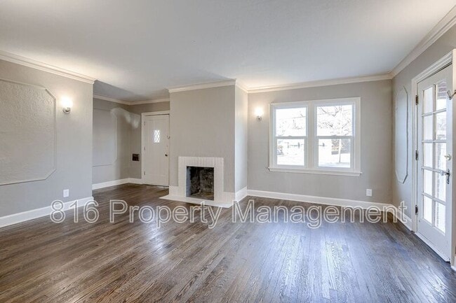 Foto del edificio - 2819 E 63rd St